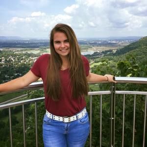 Meet your Posher, Summer